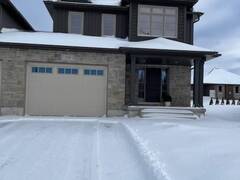 518 NEWFOUNDLAND STREET Mount Forest Ontario, N0G 2L2