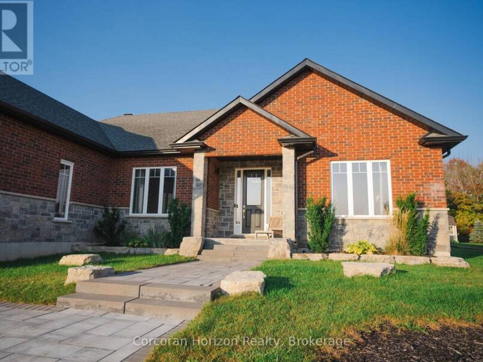 12 REIDS RIDGE, Oro-Medonte, Ontario L0K 1N0