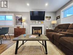 190 PEBBLE BEACH PARKWAY Grand Bend Ontario, N0M 1T0