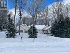 24 BIRCHWOOD DRIVE Huntsville Ontario, P1H 0A6