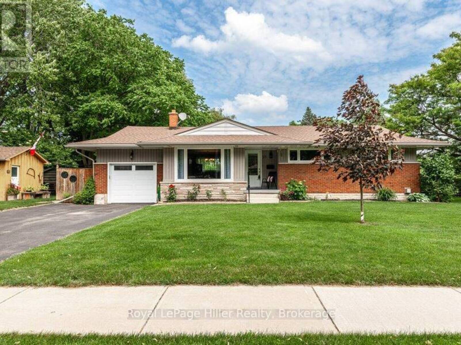 35 DAWSON STREET, Stratford, Ontario N5A 5M3