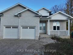 221 FORLER STREET Neustadt Ontario, N0G 2M0