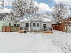 236 ELGIN AVENUE W Goderich Ontario, N7A 2E9