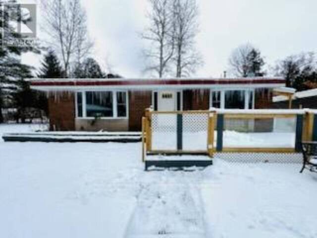 8717 BEACHWOOD ROAD Wasaga Beach Ontario, L9Z 2G5