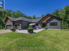 704 RUE LAFONTAINE ROAD Tiny Ontario, L9M 0L7