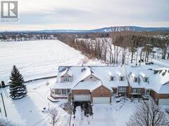 56 THOMAS DRIVE Collingwood Ontario, L9Y 0A6