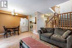 61 ROEHAMPTON CRESCENT W | Guelph Ontario | Slide Image Thirteen