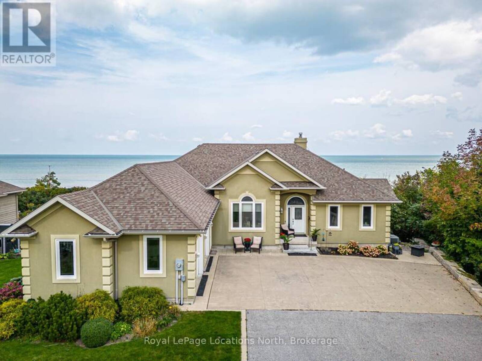 133 LAKESHORE ROAD E, The Blue Mountains, Ontario L9Y 0N1