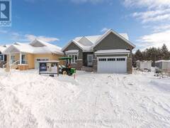 19 GRENVILLE STREET N Southampton Ontario, N0H 2L0