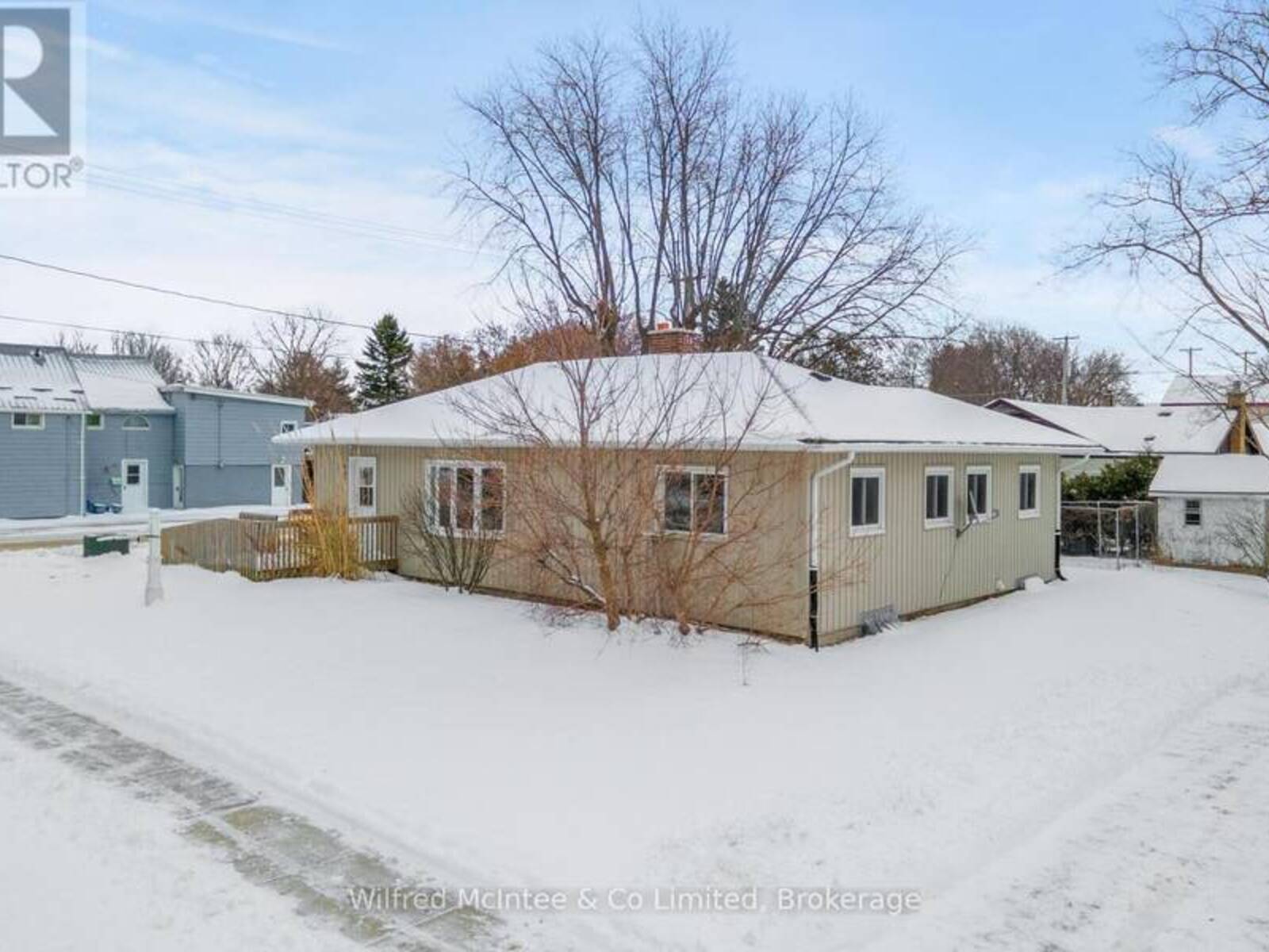 467 QUEEN STREET, Kincardine, Ontario N2Z 2J4