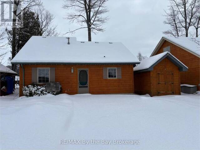 19 CABIN CRESCENT Wasaga Beach Ontario, L9Z 1X7