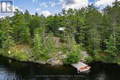 998 GULL LAKE | Gravenhurst Ontario | Slide Image Nine