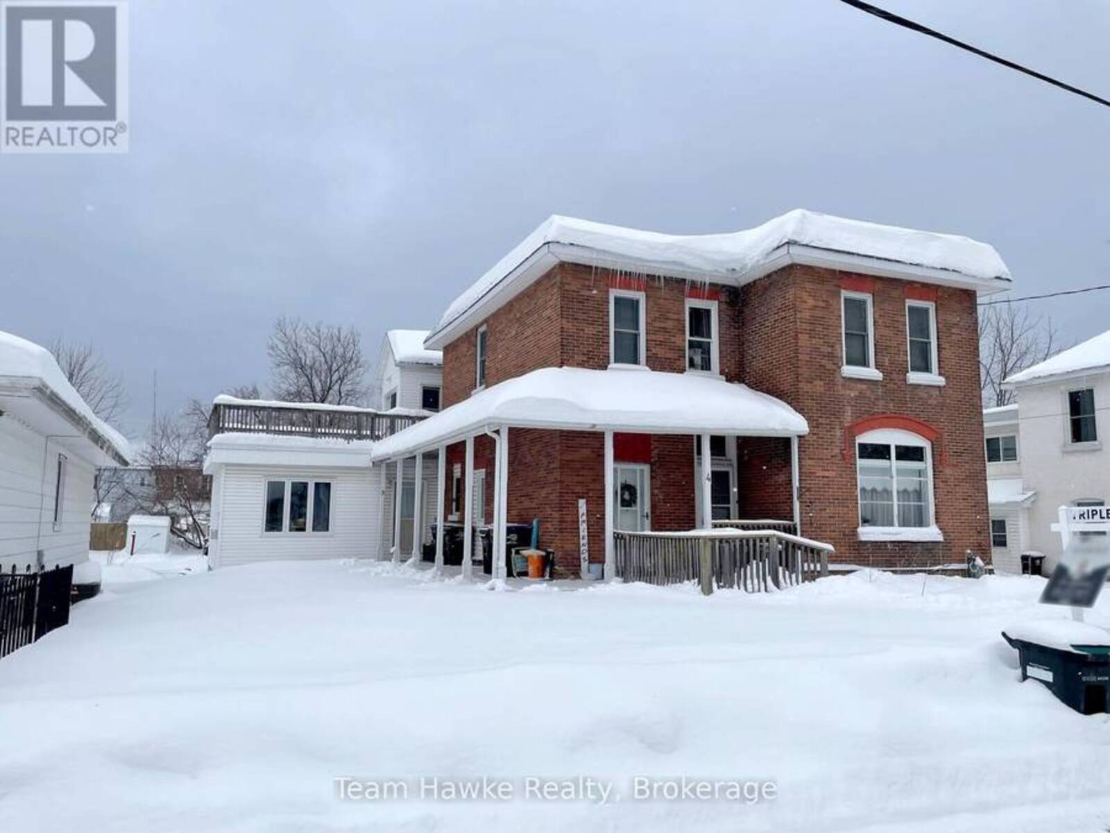 4 MARIA STREET, Penetanguishene, Ontario L9M 1L6