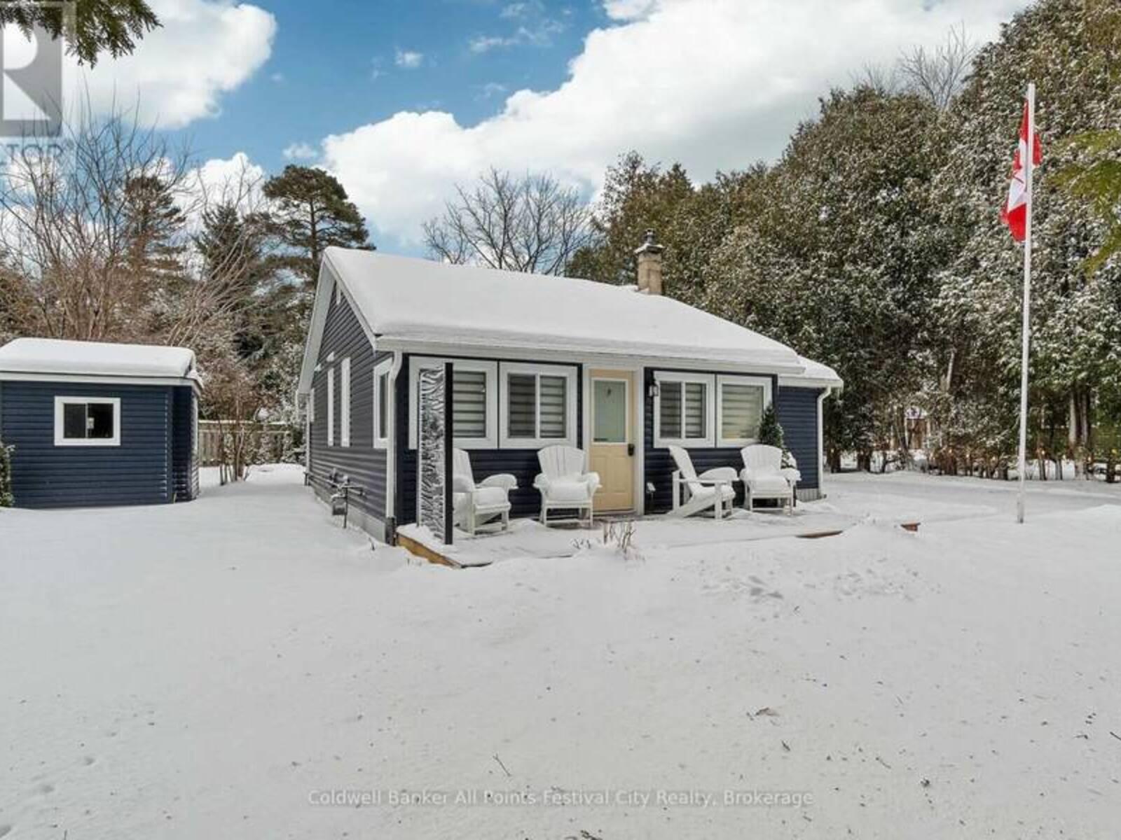 20 TUYLL STREET, Bayfield, Ontario N0M 1G0