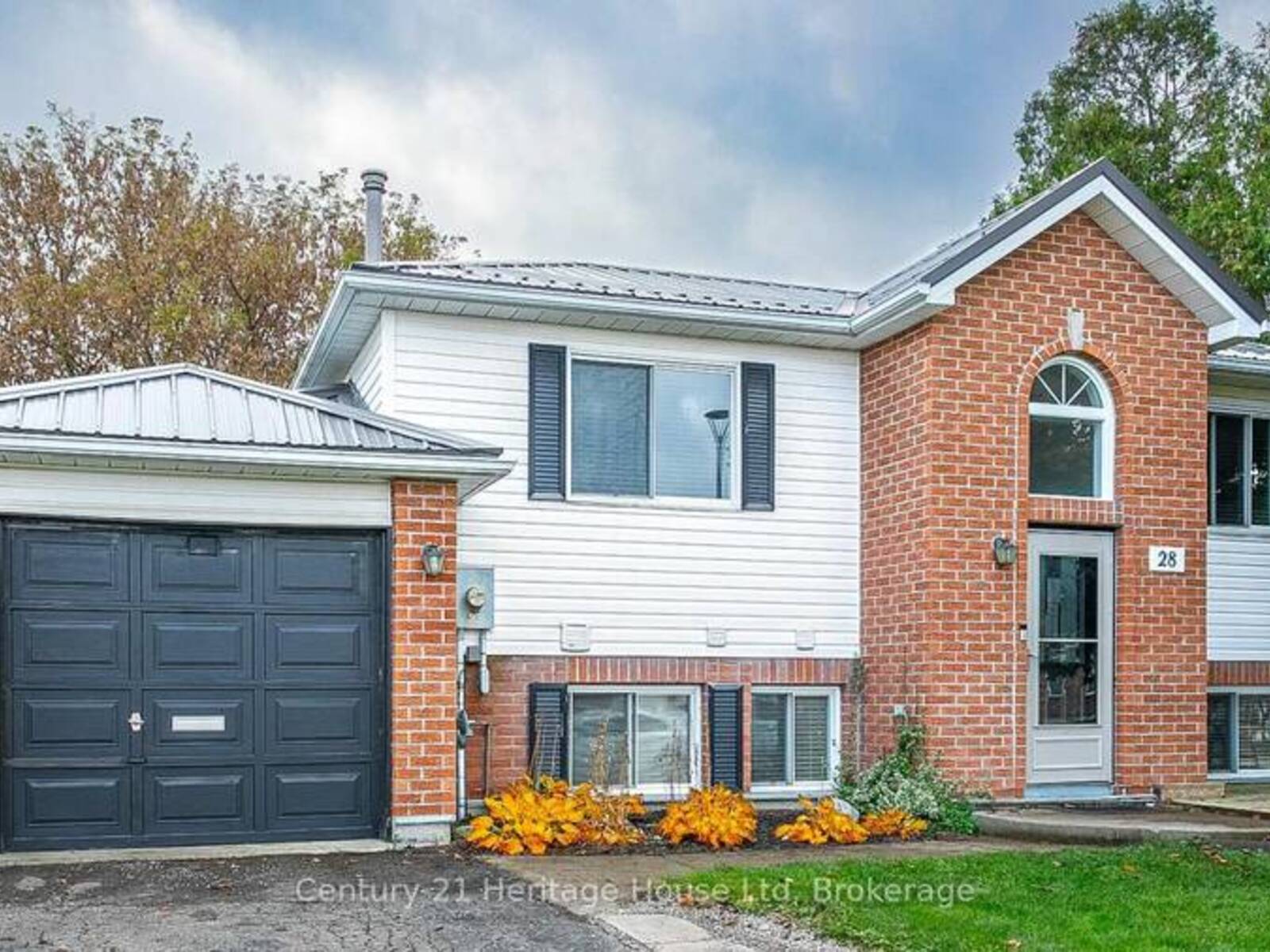 28 ANDERSON STREET, Woodstock, Ontario N4S 8X1