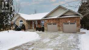 38 SNOBELEN TRAIL | Kincardine Ontario | Slide Image Two