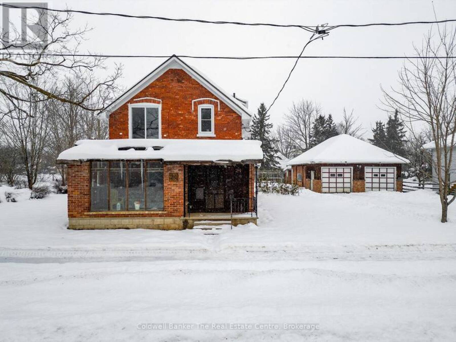 24 ELIZABETH STREET W, Creemore, Ontario L0M 1G0