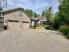 410 LAKE ROSALIND ROAD 4 Hanover Ontario, N4N 3B9