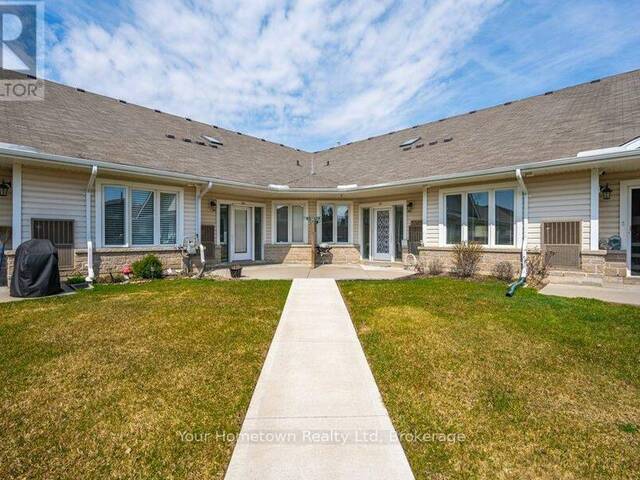 212 - 760 WOODHILL DRIVE Fergus Ontario, N1M 3W5