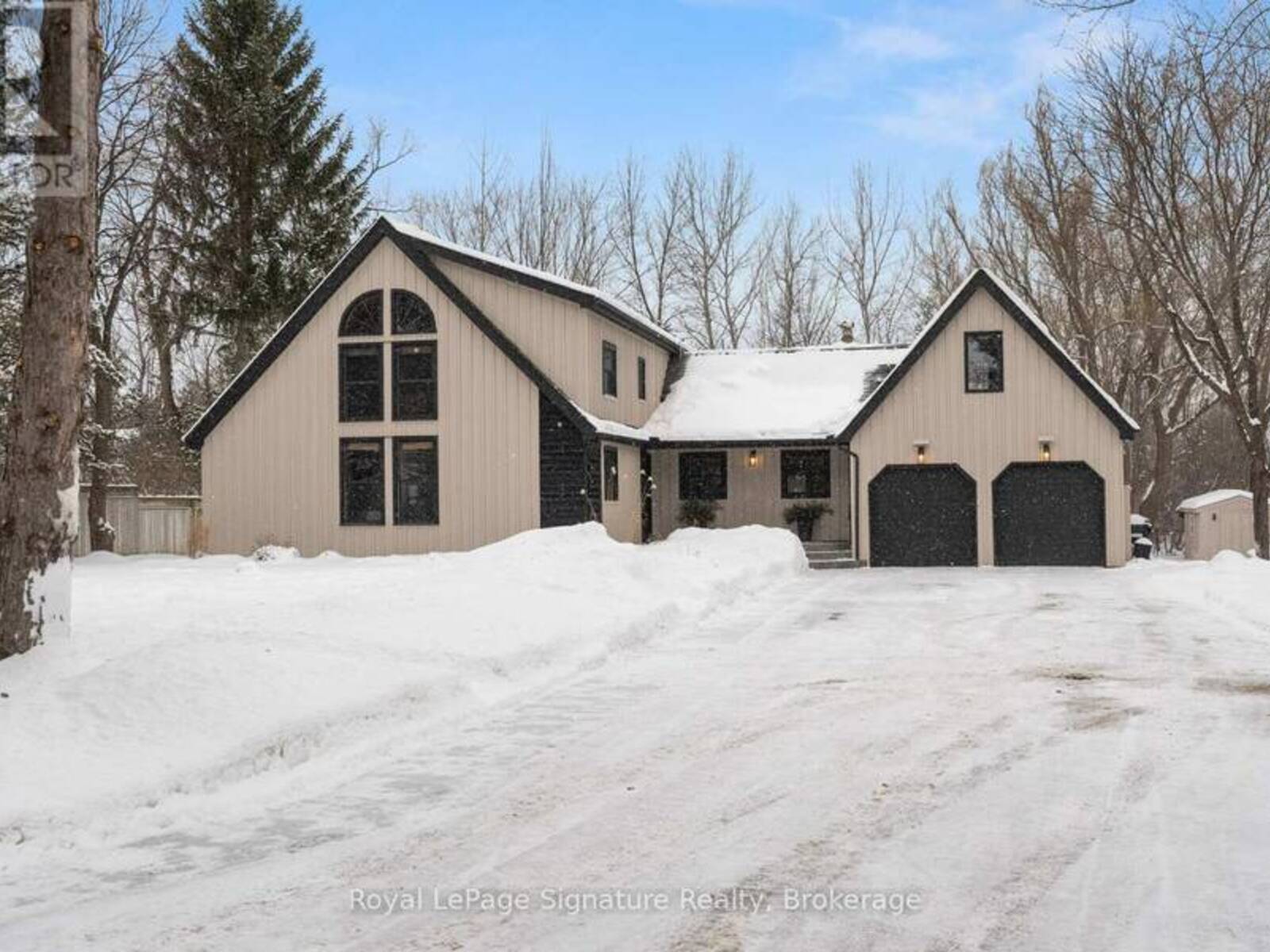 8302 POPLAR SIDE ROAD, Collingwood, Ontario L9Y 3Y9