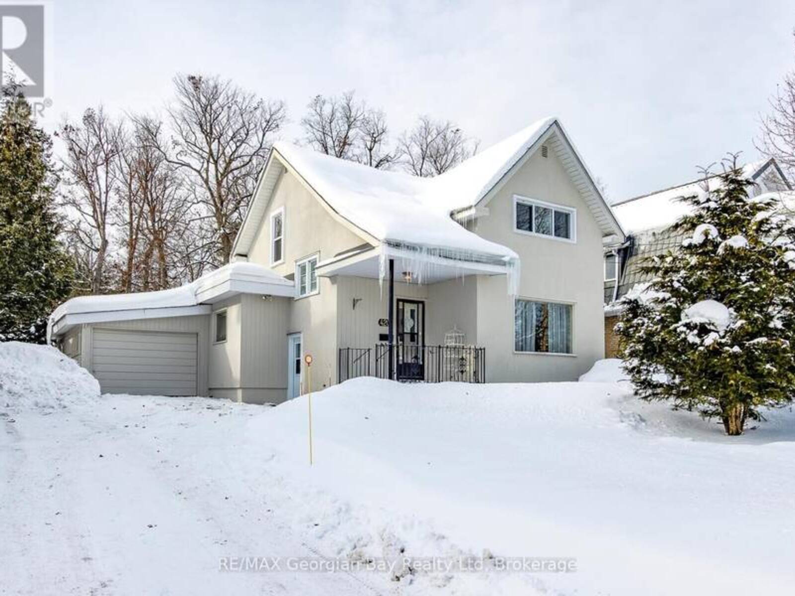 420 MILDRED STREET, Midland, Ontario L4R 3R6