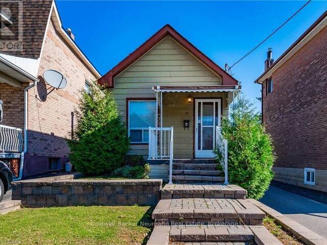 25 BLANDFORD STREET Toronto Ontario, M6E 3A6