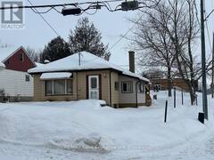 99 CARLING TERRACE Wingham Ontario, N0G 2W0