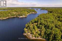 3140 ISLAND 1810 | Honey Harbour Ontario | Slide Image Twenty-seven