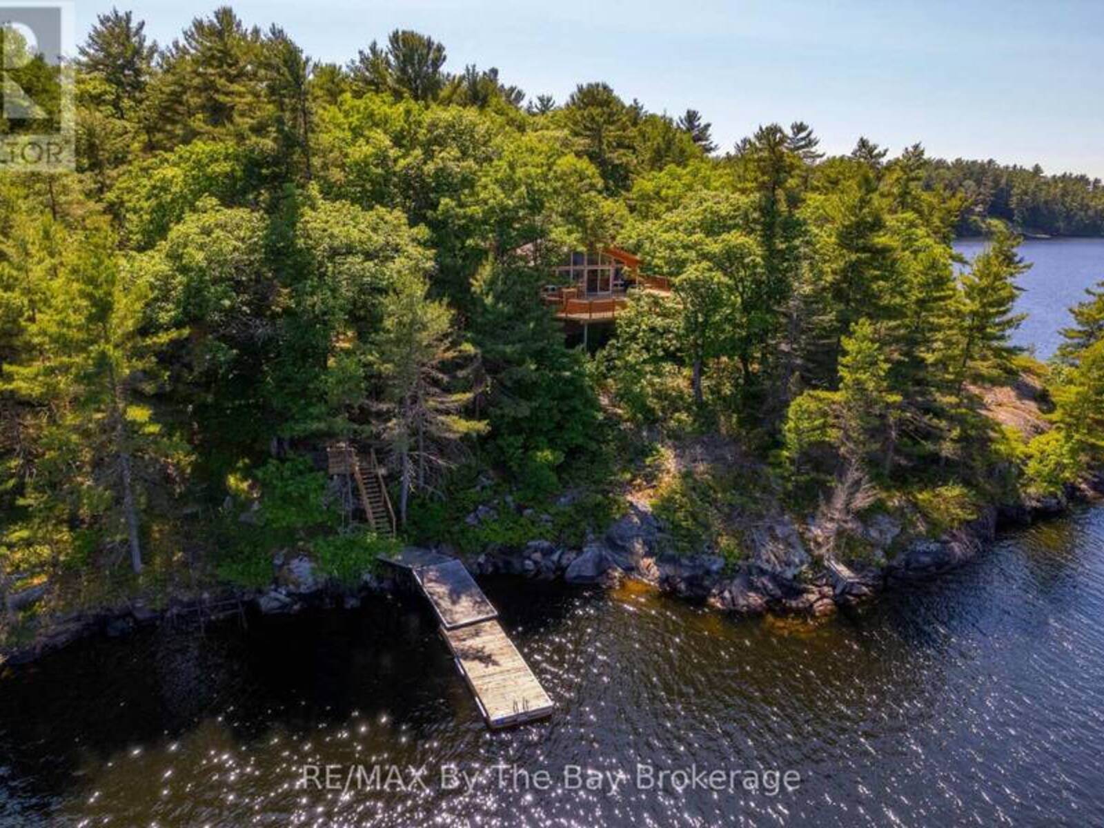 3140 ISLAND 1810, Honey Harbour, Ontario P0E 1E0