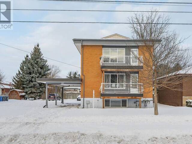 201 ALMA STREET N Guelph Ontario, N1H 5X9