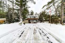 650 RIVER ROAD E | Wasaga Beach Ontario | Slide Image One