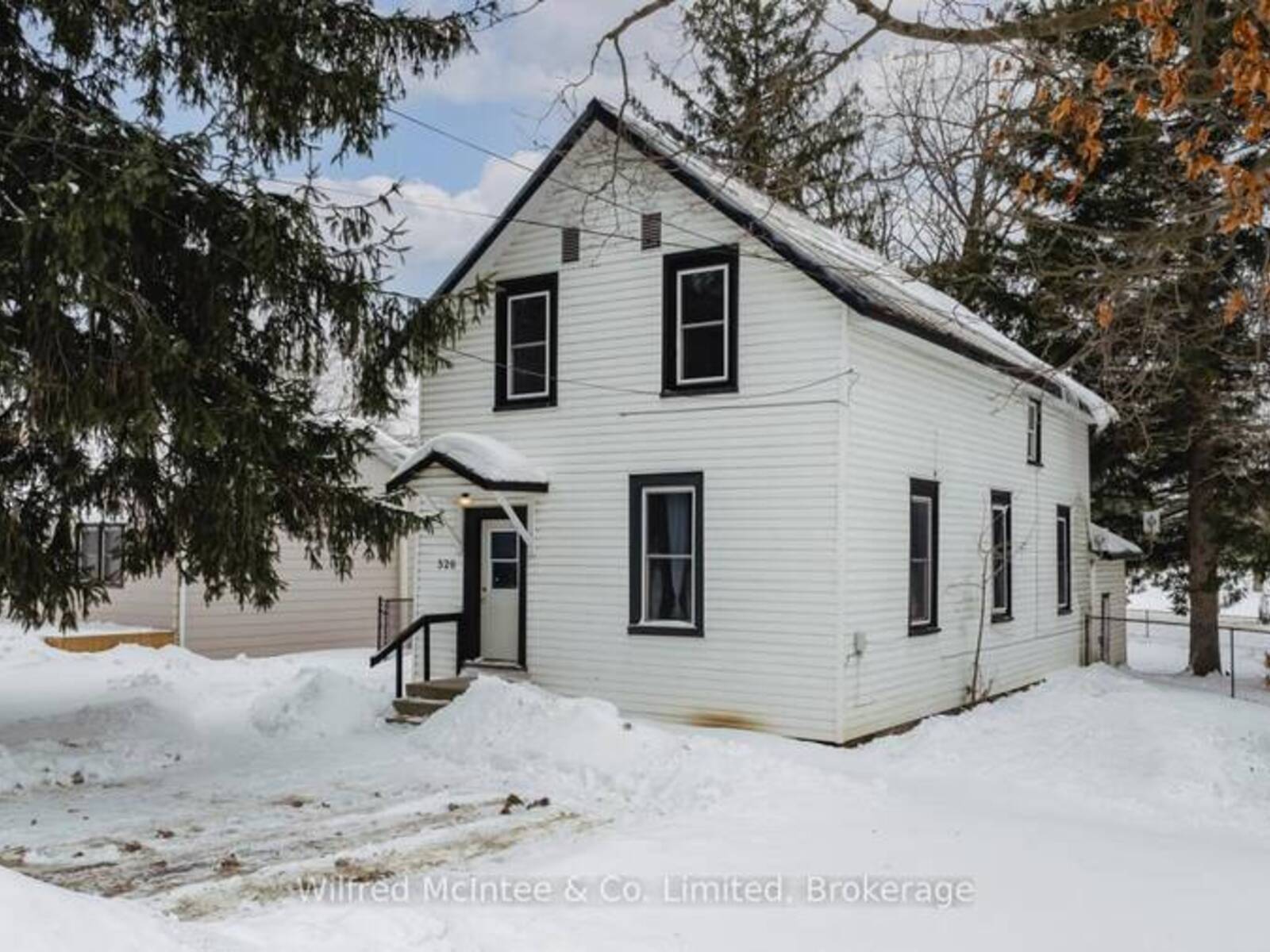 526 ALICE STREET, Wingham, Ontario N0G 2W0