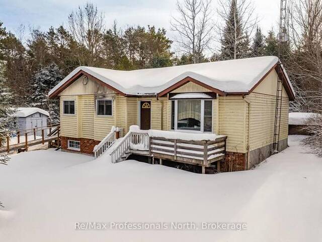 9 THE AVENUE ROAD Kawartha Lakes Ontario, K0M 2A0