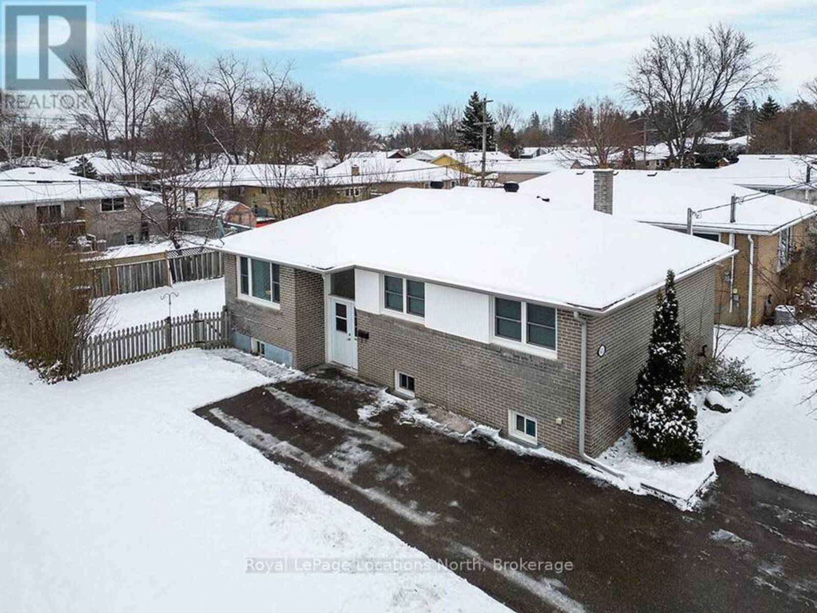 635 OAK STREET, Collingwood, Ontario L9Y 2Z7