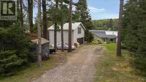 1433 SOUTH HORN LK ROAD | Magnetawan Ontario | Slide Image Thirty-five