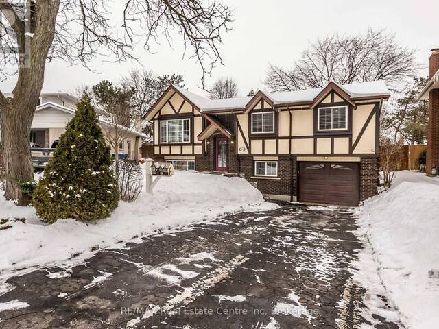 21 BISHOP COURT Guelph Ontario, N1G 2R8