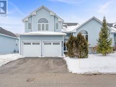 20 SUNDIAL COURT Collingwood Ontario, L9Y 5E4