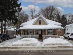 258 EDWARD STREET Wingham Ontario, N0G 2W0