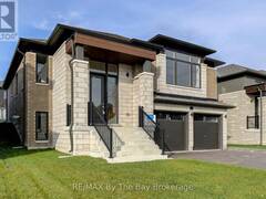 77 SUN VALLEY AVENUE Wasaga Beach Ontario, L9Z 0N8