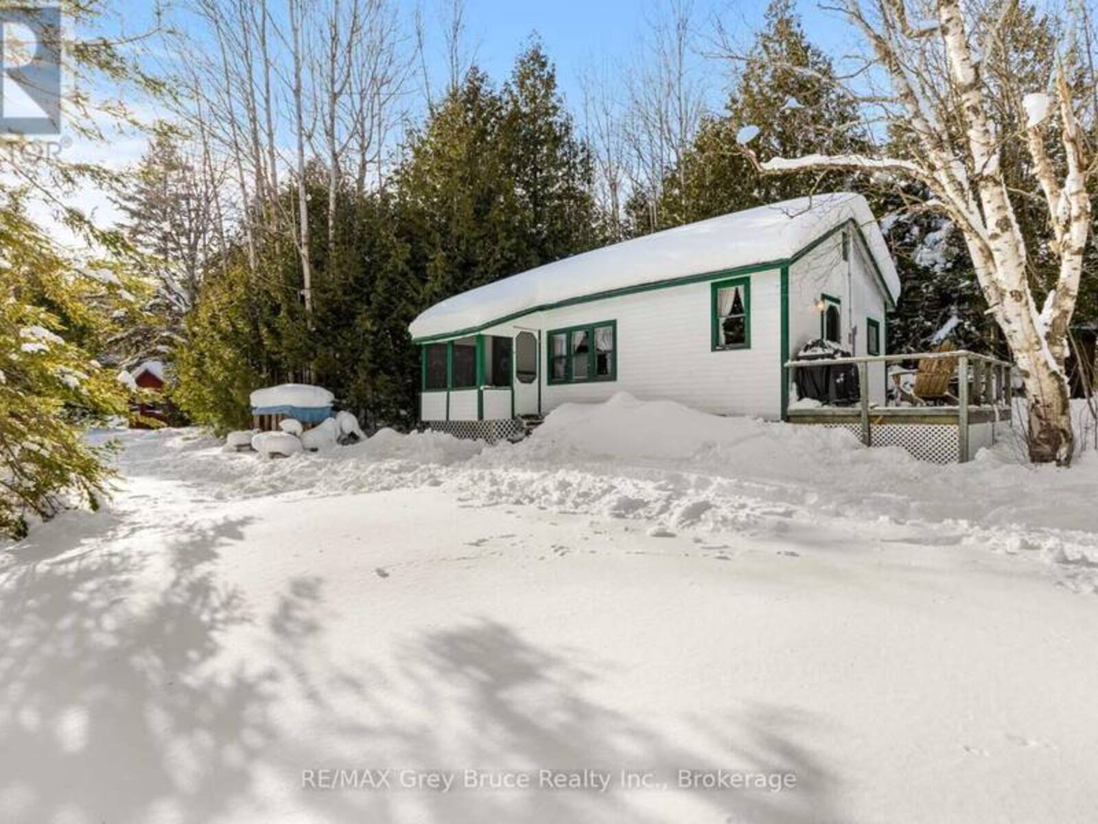 6726 HIGHWAY 6, Tobermory, Ontario N0H 2R0