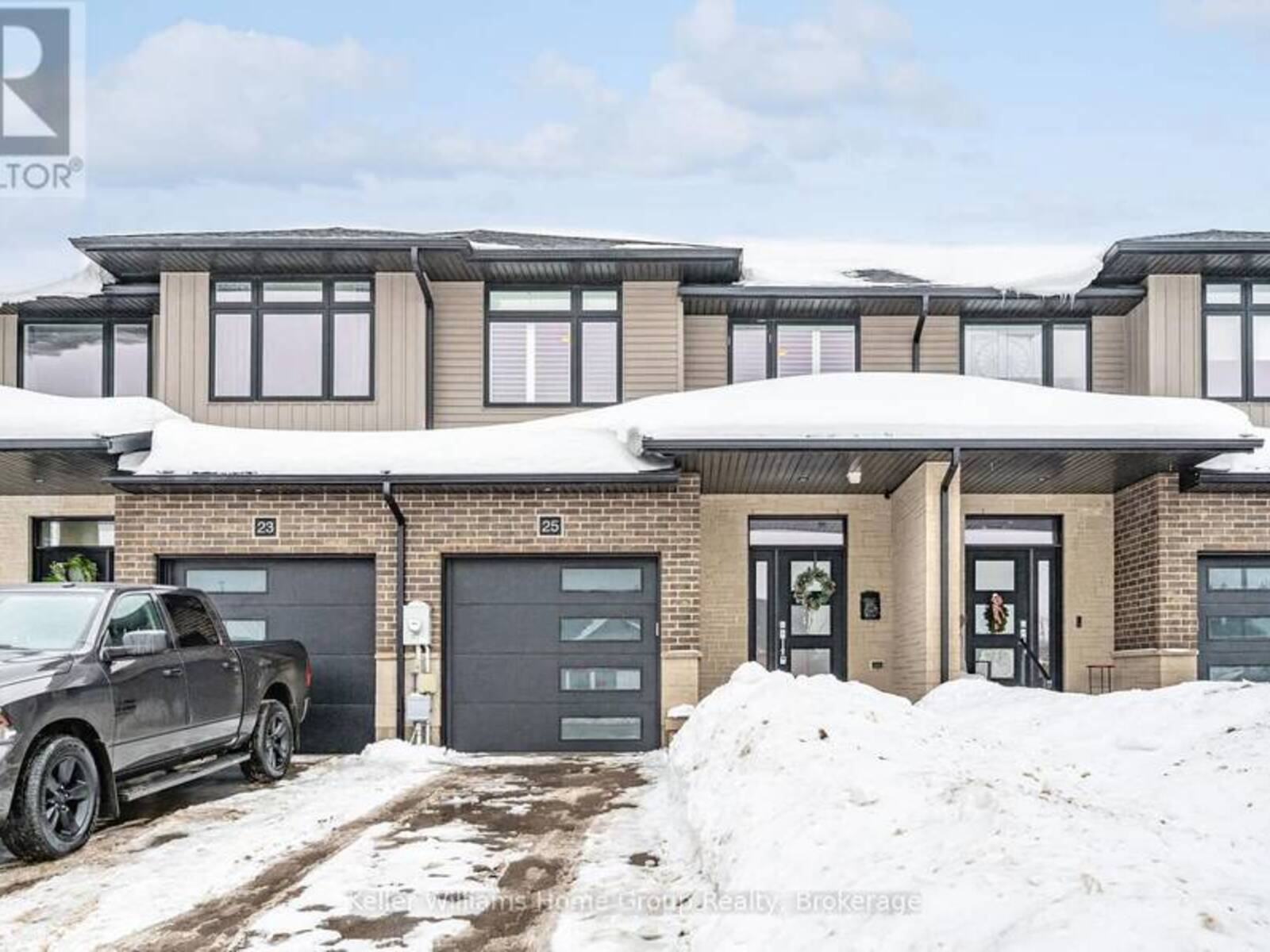 25 REA DRIVE, Fergus, Ontario N1M 0H5