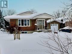 105 DIXON ROAD Stratford Ontario, N5A 6X9