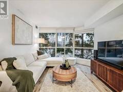 213 - 55 KINGSBRIDGE GARDEN CIRCLE Mississauga Ontario, L5R 1Y1