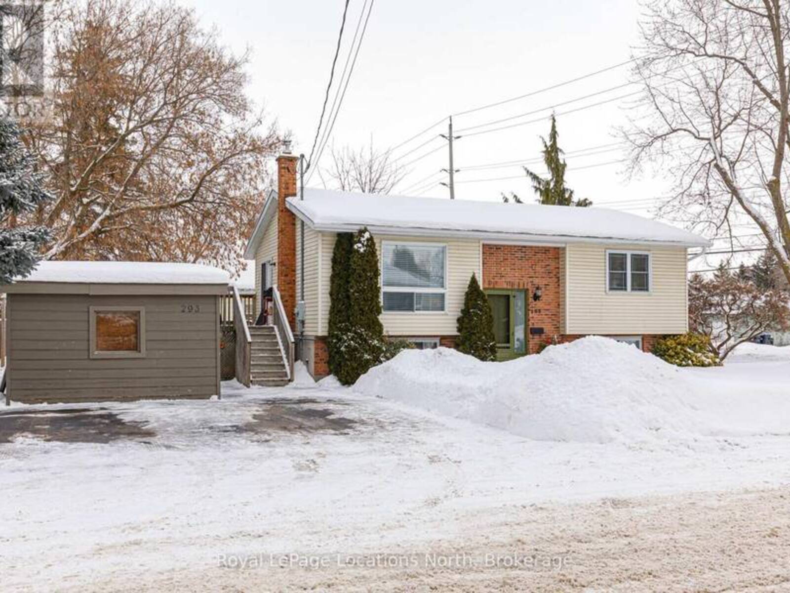 293 ROBINSON STREET, Collingwood, Ontario L9Y 3M4