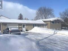 170 11TH AVENUE Hanover Ontario, N4N 2R1