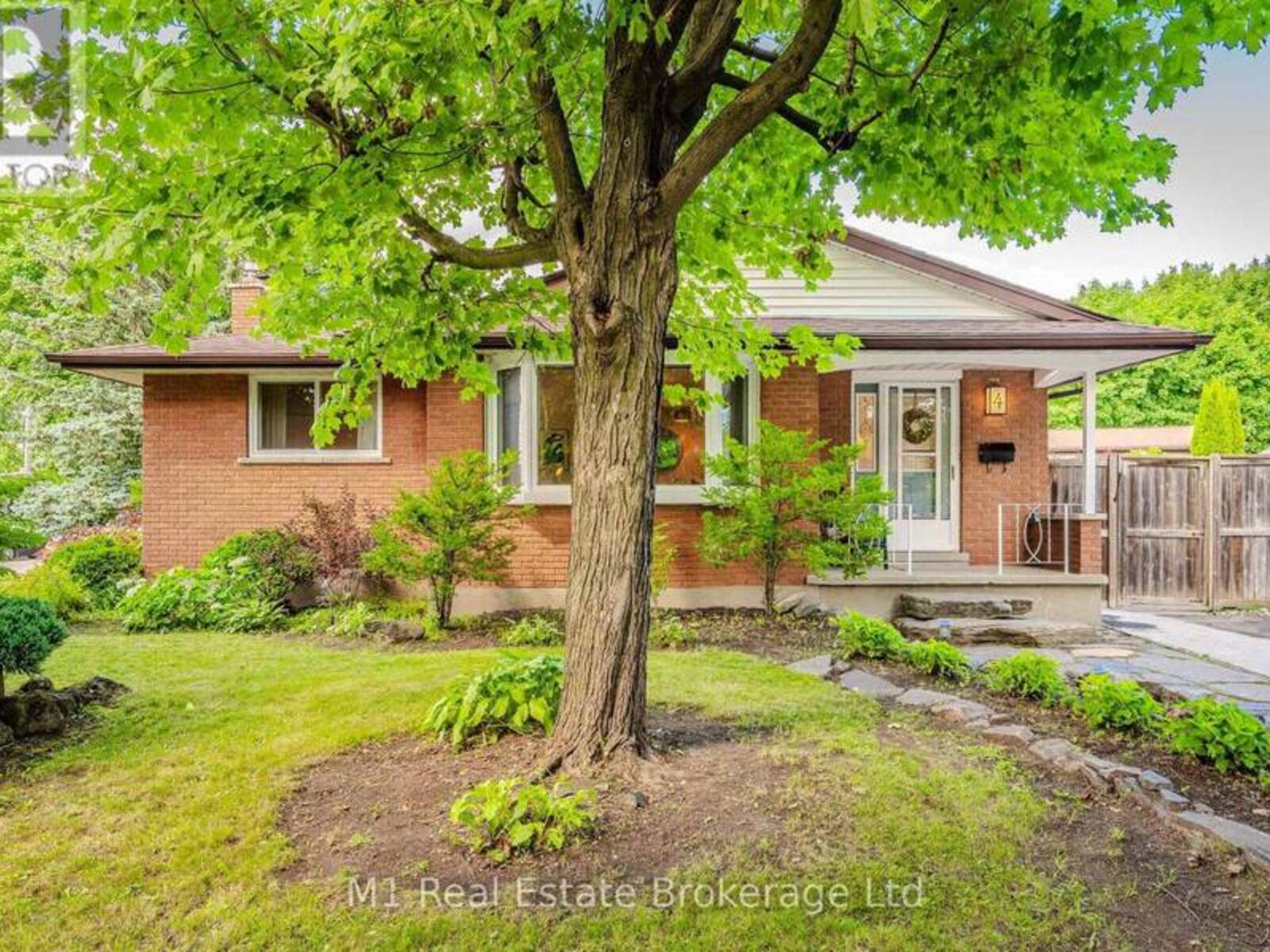 4 BLACKBIRD CRESCENT, Guelph, Ontario N1E 3K5