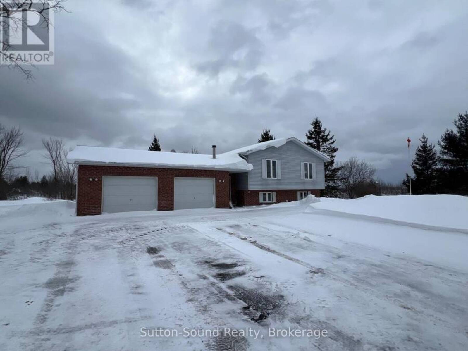 401142 GREY RD 17, Georgian Bluffs, Ontario N0H 2T0