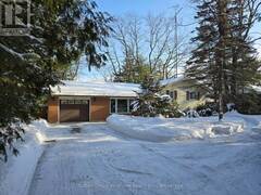 163 WOODLAND DRIVE Wasaga Beach Ontario, L9Z 2V4