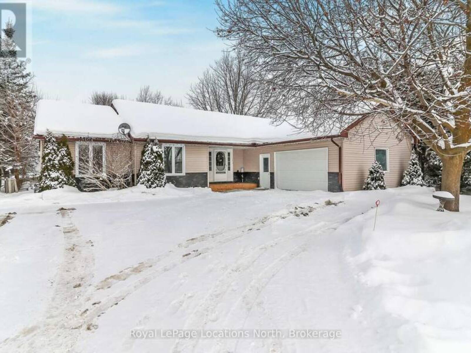 7498 COUNTY RD 9, Creemore, Ontario L0M 1G0