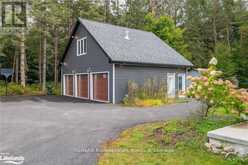 379 SANTAS VILLAGE ROAD W | Bracebridge Ontario | Slide Image Thirty-two